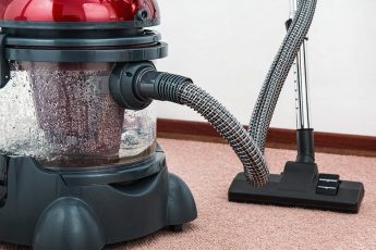 vacuum-cleaner-carpet-cleaner